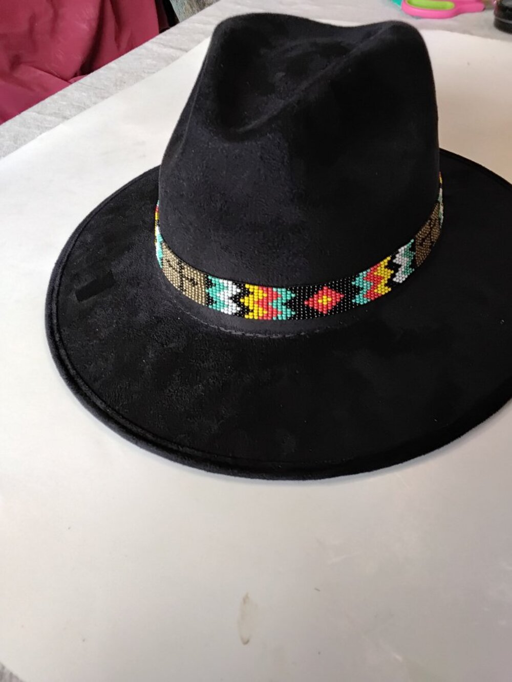 Sierra Hats "Explorergz" Fedora Hat – Black Suede (Gamusa), Size M – Excellent C